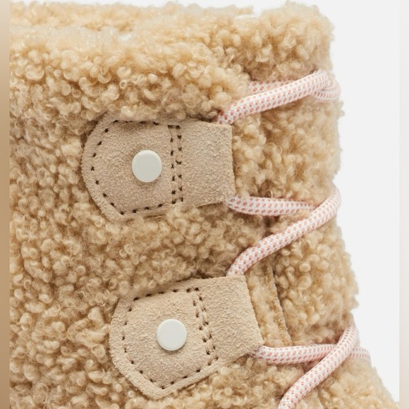 NEW Sorel Boots - Picture 7 of 12